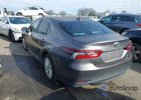 2021 Toyota Camry Le из США, поврежденный, VIN 4T1C11AK0MU465582